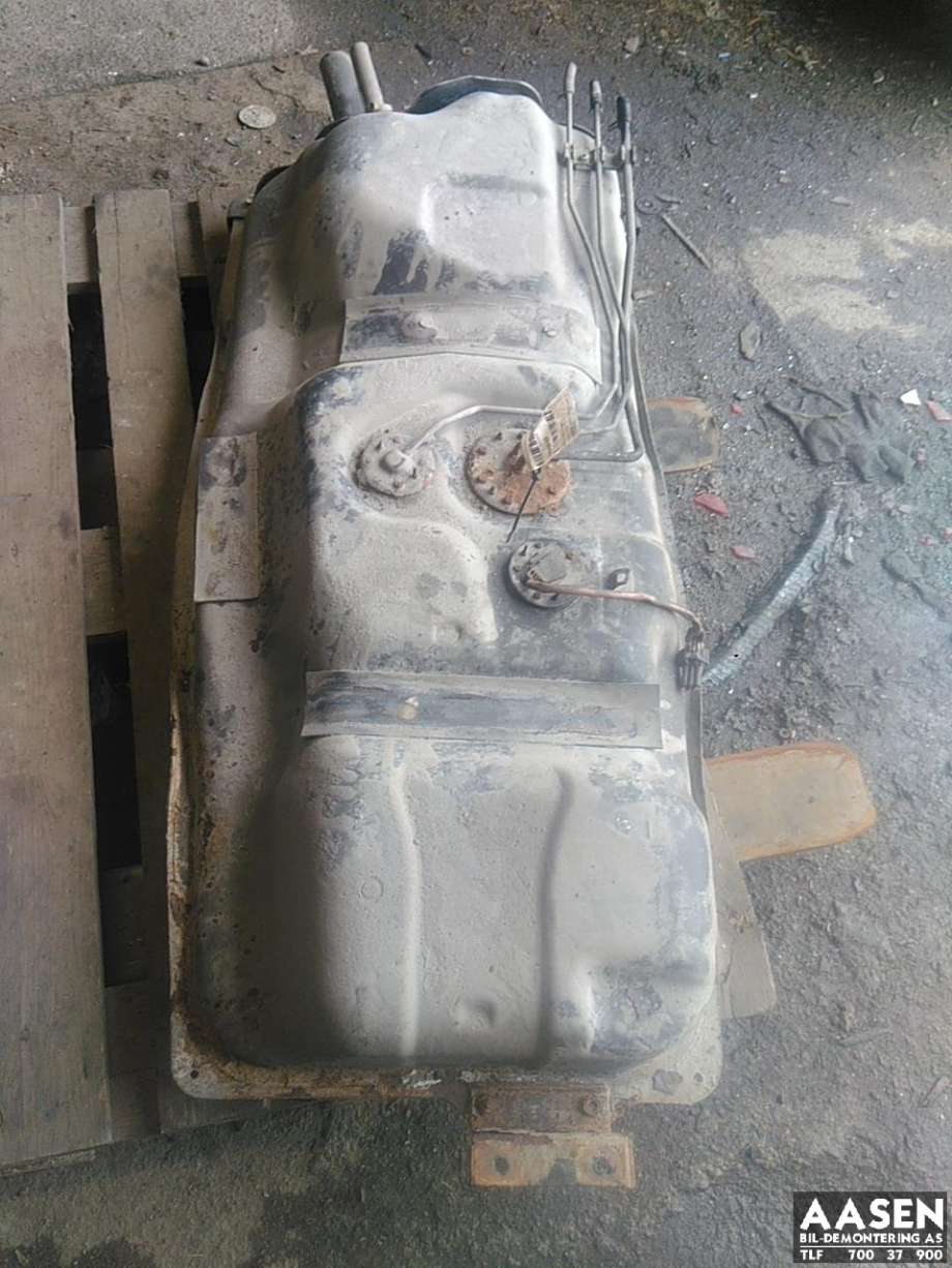 Dieseltank til Toyota Hiace, 2001-2006 (Fase 2)  