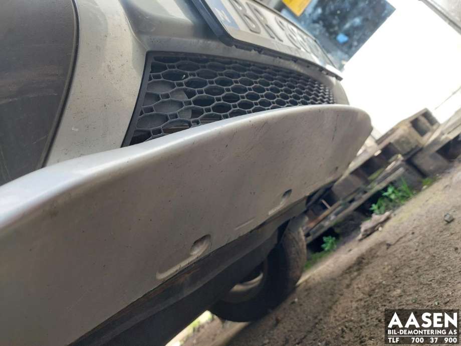Støtfanger foran til Volvo XC70 2008-2013 (Type II, Fase 1)  
