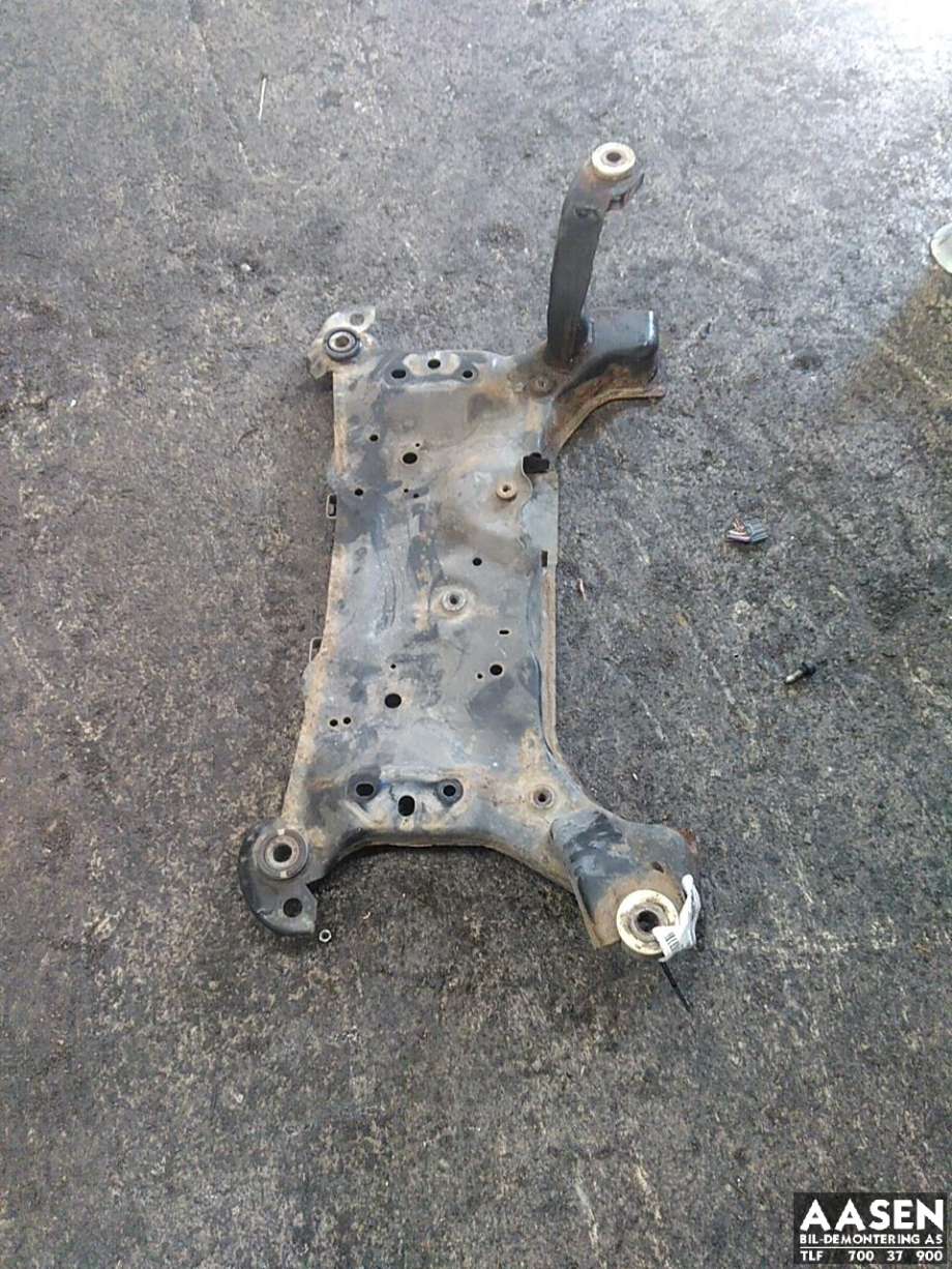 Travers foran hoved til Ford Transit Connect 2013-2018 Type II, Fase 1