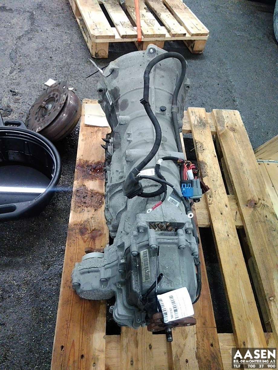 Girkasse 4WD fordelingskasse til BMW X1 2009-2015 (E84) (E84) (27 10 7 643 748|27 10 5 A37 1E5|)