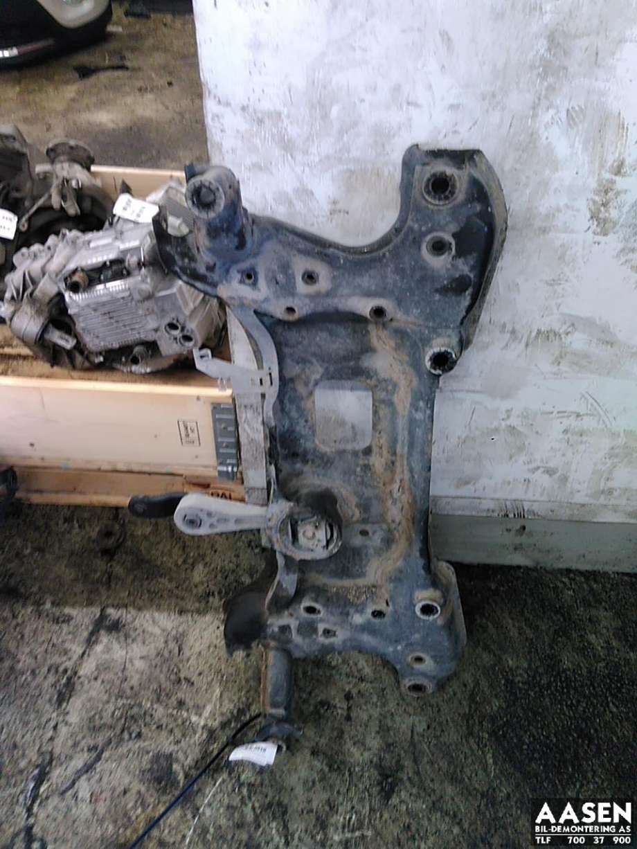 Travers foran hoved til VW Caddy, 2010-2015 (Type III, Fase 2)  