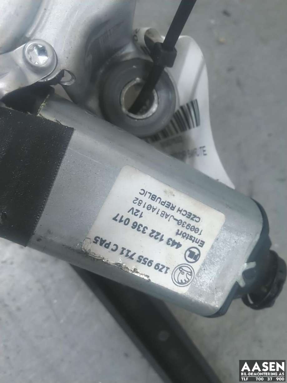 Viskermotor bakrute til Škoda Octavia 2009-2013 (Type II, Fase 2) (1Z9 955 711 B|)