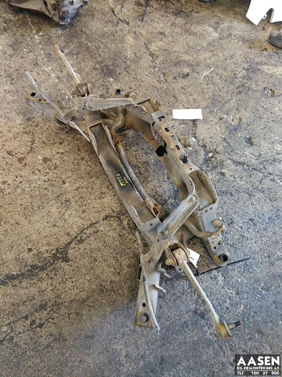 Travers bak til Toyota RAV4, 2013-2015 (Type IV, Fase 1)  
