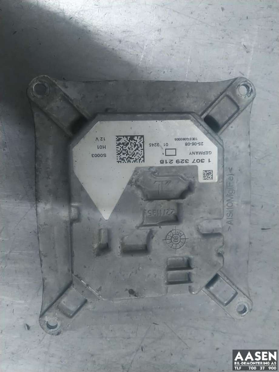 Styreenhet xenon/ballast til Audi A4, 2007-2014 (Type IV) (B8) (B8)