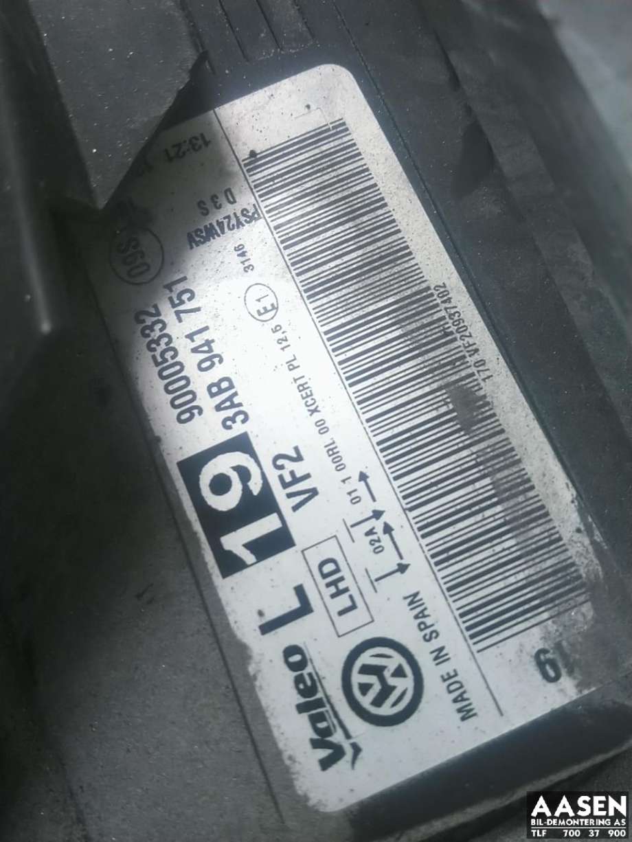 Frontlykt venstre xenon til VW Passat 2011-2015 (B7) (B7) 
