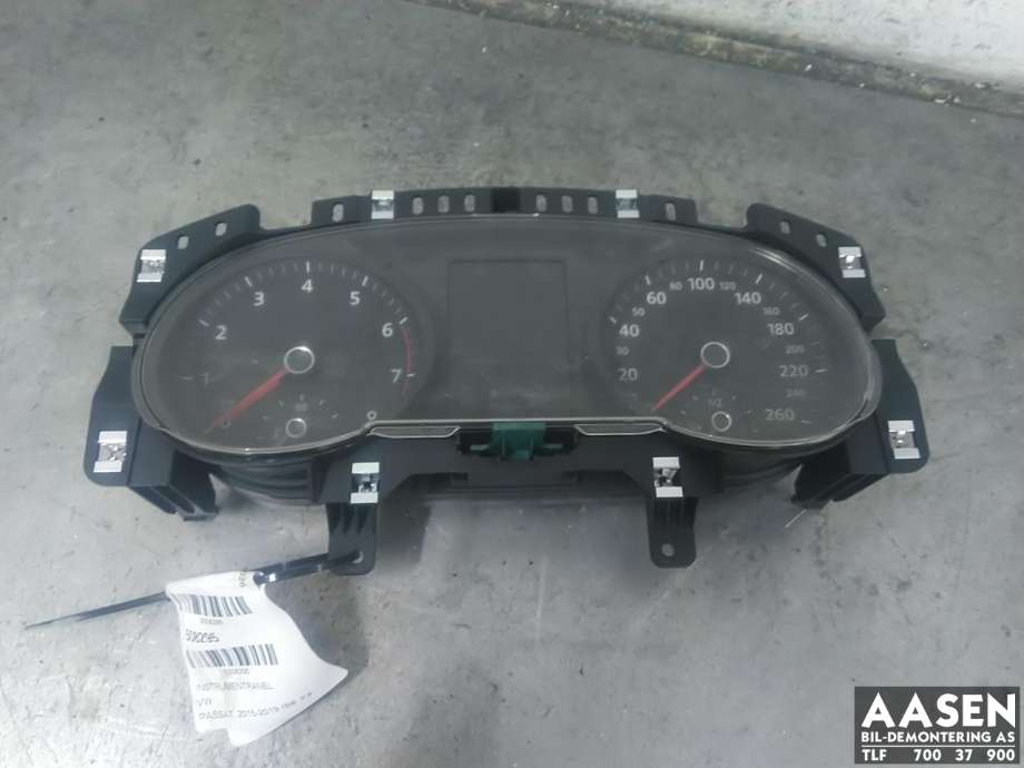 Instrumentpanel til VW Passat, 2015-2019 (Fase 1) (B8) (B8) 