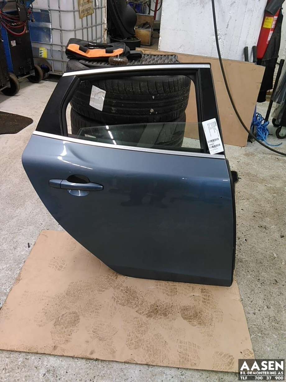 Dør høyre bak til Volvo V40, 2012-2019  