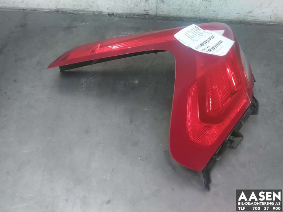 Baklykt venstre til Volvo V40, 2012-2019  