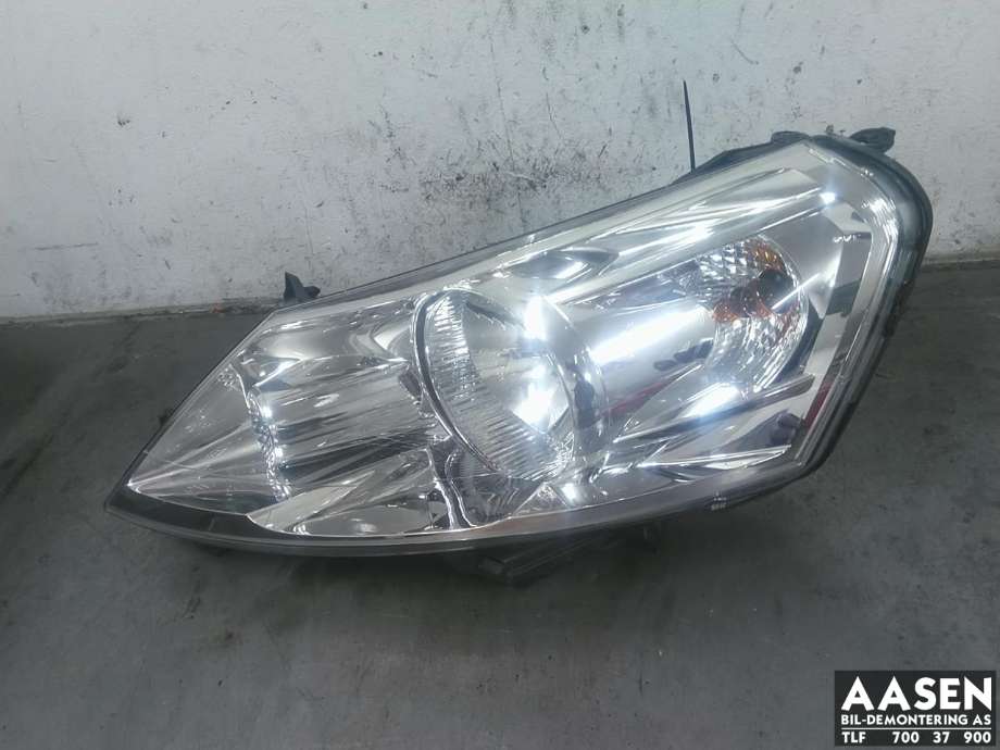 Frontlykt venstre halogen til Fiat Scudo, 2007-2017 (Type II)