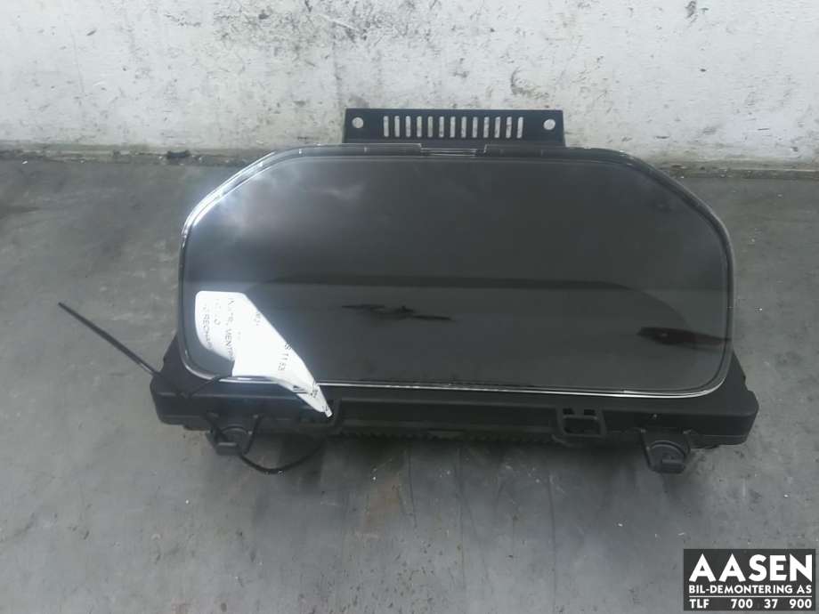 Instrumentpanel til Volvo C40 Recharge, 2021-2024