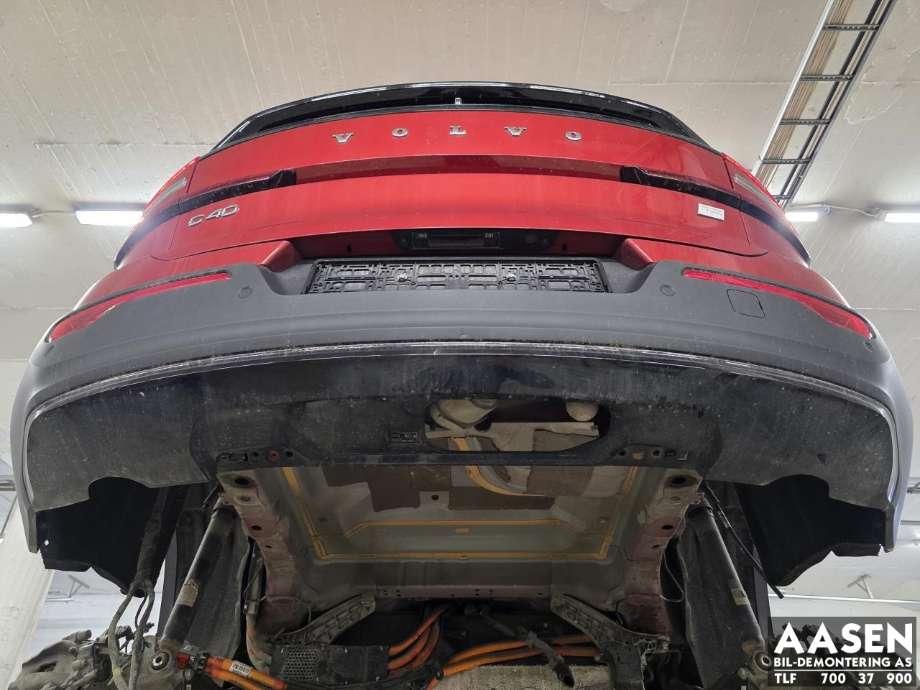 Støtfanger bak til Volvo C40 Recharge 2021-2024  (36011871|40005075| 40005087|40005076| 40005088| 32273900)