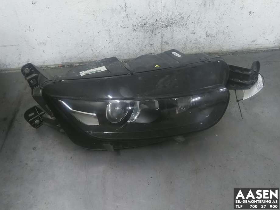 Frontlykt høyre halogen til Citroën C4, Picasso 2013-2018 (Type II)