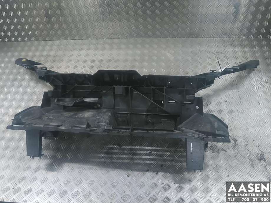 Frontplate til Peugeot Expert, 2016-->> (Type III)