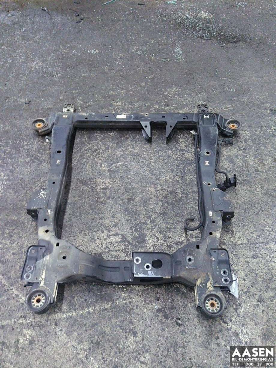 Travers foran hoved til Opel Astra J 2010-2015