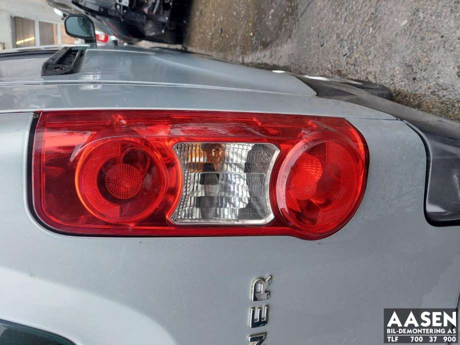 Baklykt høyre til Peugeot Partner, 2008-2015 (Type II, Fase 1) (6351 FJ)