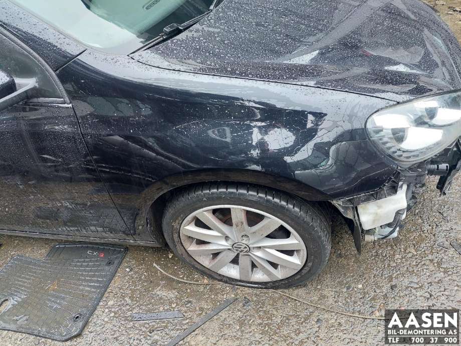Skjerm høyre foran til VW Golf VI 2008-2012  (5K6 821 022 B|)