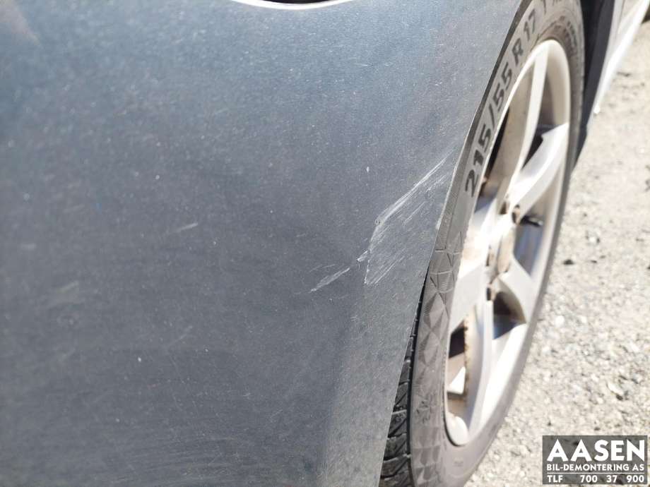 Støtfanger bak stasjonsvogn til Toyota Avensis 2009-2015 (Type III, Fase 1)