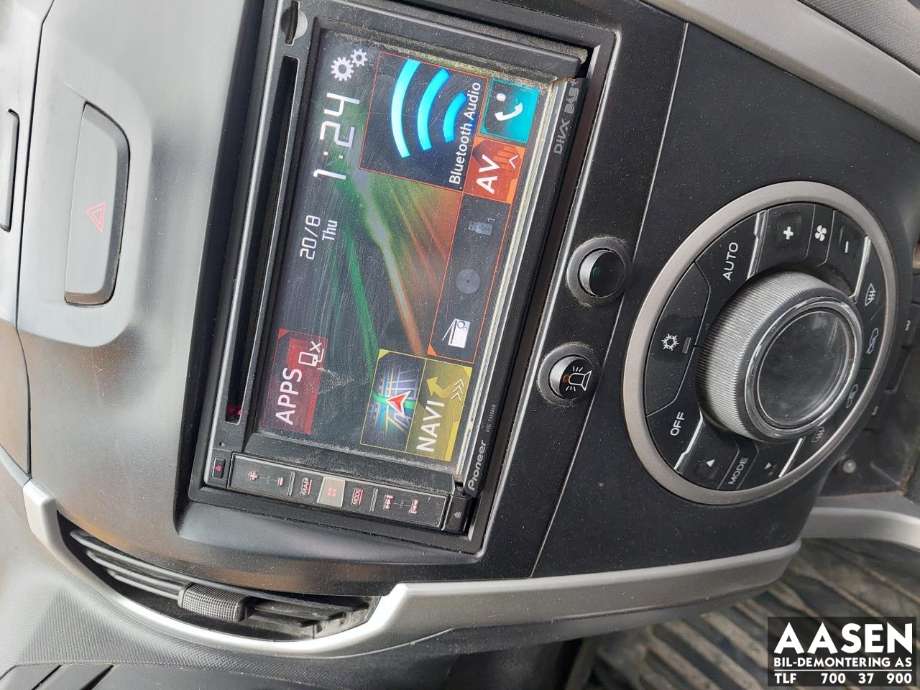 Bilstereo navigasjon til Isuzu D-Max 2012-2017 (Type II, Fase 1) (PIONEER|AVIC-F960DAB|)