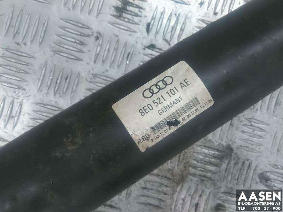 Mellomaksel til Audi A4 2004-2008 (Type III) (B7) (B7) 