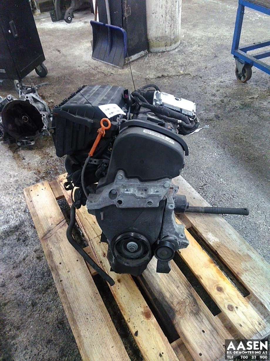 Motor bensin til VW Golf V, Combi, 2003-2008  (BUD|036 100 030 AE)