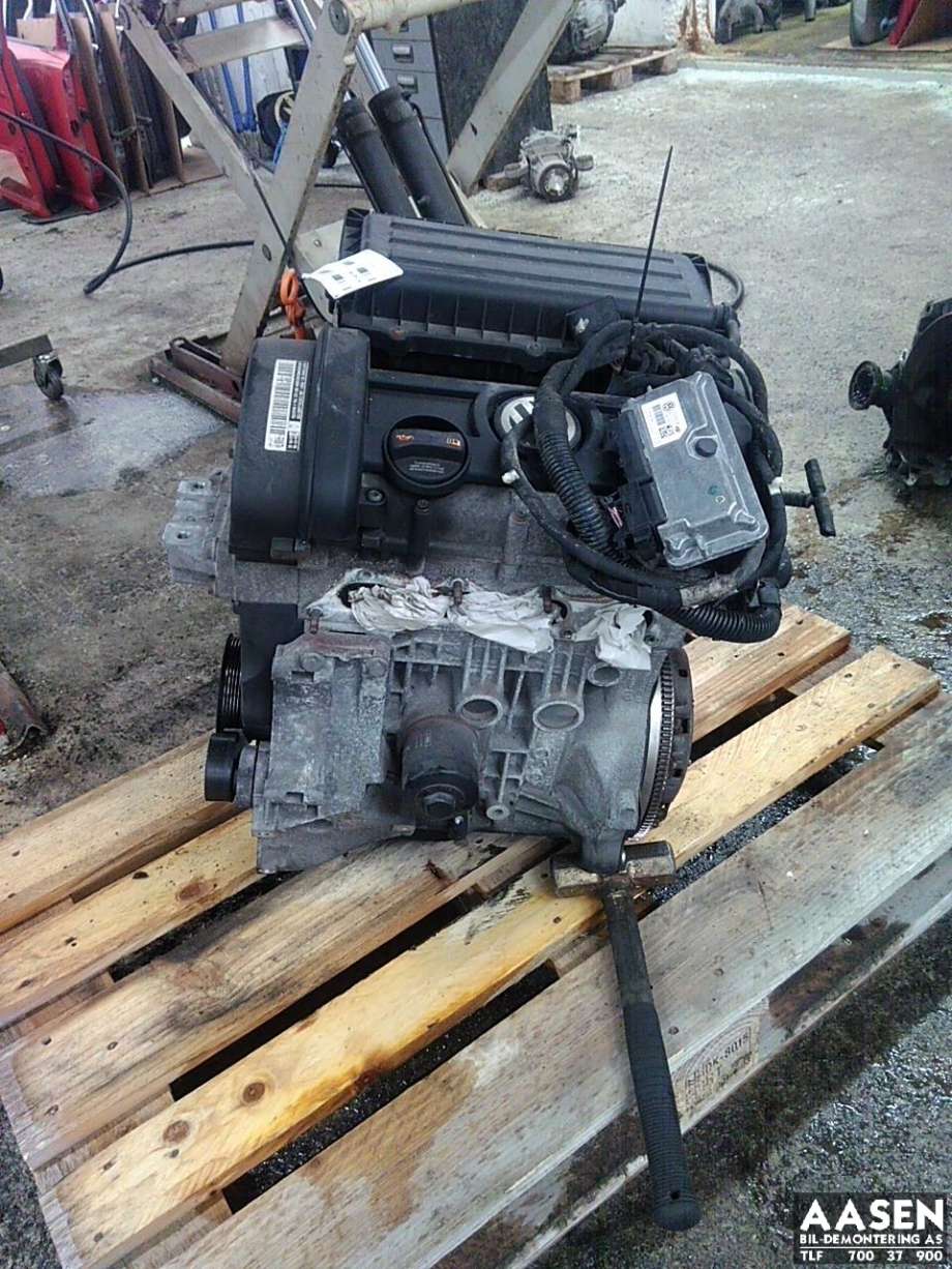 Motor bensin til VW Golf V, Combi 2003-2008  (BUD|036 100 030 AE|)