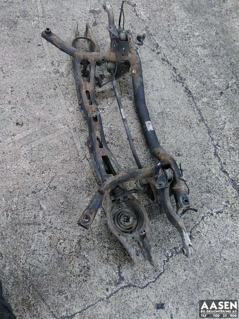 Travers bak til VW Golf VII 2012-2017 (Fase 1)  (5Q0 505 315 G|)