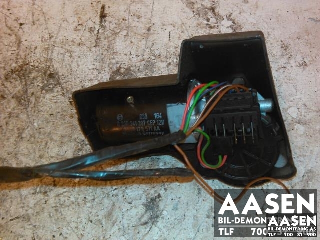 Viskermotor frontrute til Ford Escort 1991-1995 (BOSCH|0390241307|)