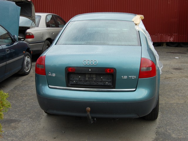Audi A6 1997-2001 (Type II, Fase 1) (C5) (C5), Motorkode: AFN, Girkassekode: DHF