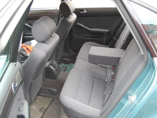 Audi A6 1997-2001 (Type II, Fase 1) (C5) (C5), Motorkode: AFN, Girkassekode: DHF