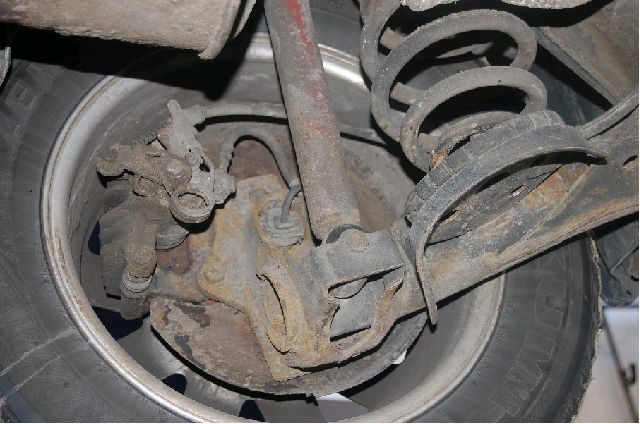 Audi A6 1997-2001 (Type II, Fase 1) (C5) (C5), Motorkode: APU, Girkassekode: