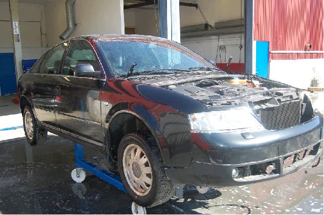 Audi A6 1997-2001 (Type II, Fase 1) (C5) (C5), Motorkode: APU, Girkassekode: