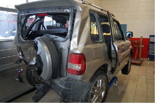 Mitsubishi Pajero 2000-2006 (Type III) , Motorkode: 4G94., Girkassekode: