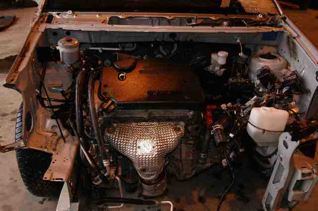 Suzuki Liana 2004-2010 (Fase 2) , Motorkode: M16A, Girkassekode: 