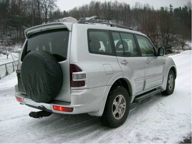Mitsubishi Pajero 2000-2006 (Type III) , Motorkode: 4M41, Girkassekode: V5A51-7-SB