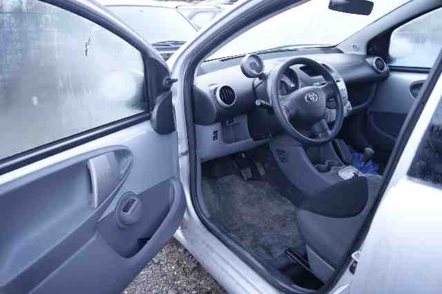 Toyota Aygo 2005-2014 (Type I) , Motorkode: 1KR-FE, Girkassekode: 