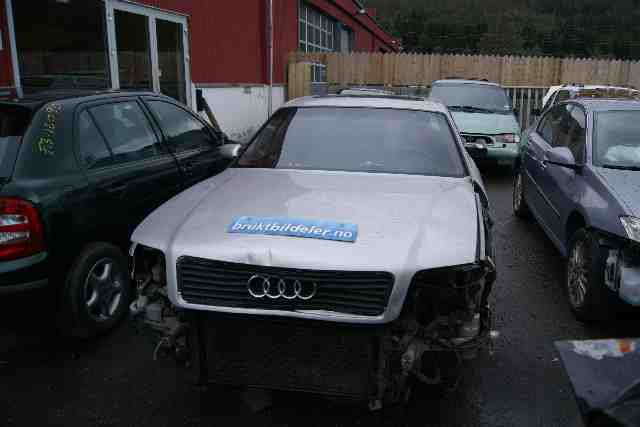 Audi A8 1995-2002 (Type I) , Motorkode: ACK;APR, Girkassekode: EUU