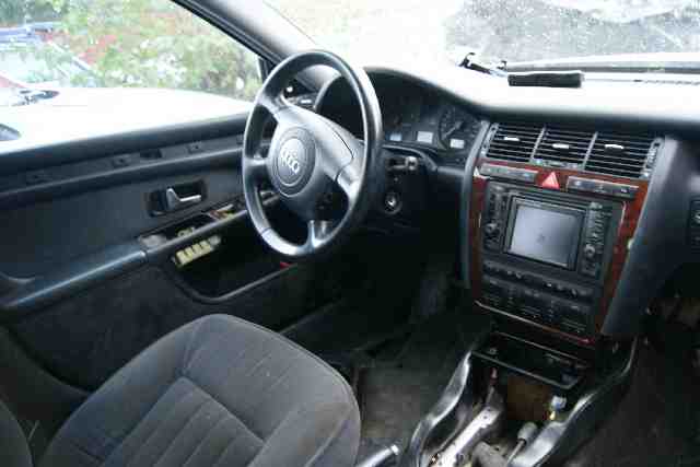 Audi A8 1995-2002 (Type I) , Motorkode: ACK;APR, Girkassekode: EUU