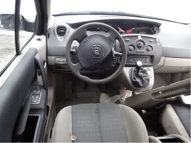 Renault Scenic 2003-2009 (Type II) , Motorkode: F9Q-812, Girkassekode: 