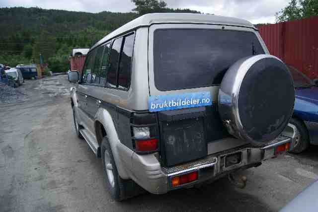 Mitsubishi Pajero 2000-2006 (Type III) , Motorkode: 4M40, Girkassekode: 
