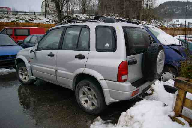 Suzuki Grand Vitara 1998-2005 (Type II) , Motorkode: J20A, Girkassekode: 
