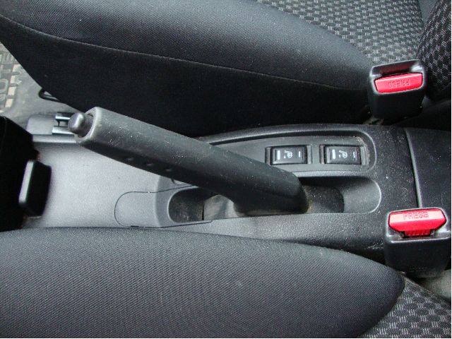 Nissan Note 2006-2013 (Type I) , Motorkode: HR16DE, Girkassekode: