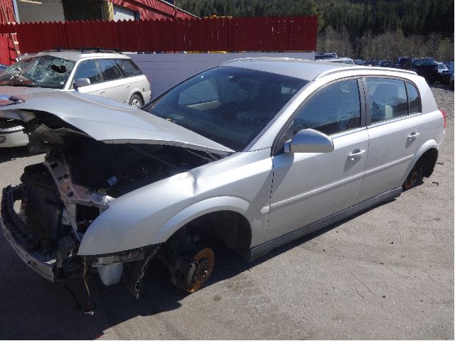 Opel Signum 2003-2006 , Motorkode: Z22YH, Girkassekode: