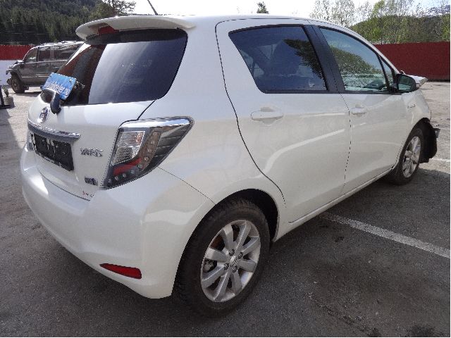 Toyota Yaris 2012-2014 (Type III, Fase 1) , Motorkode: 1NZ-FXE, Girkassekode: 