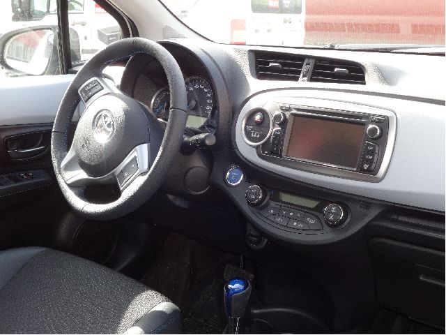 Toyota Yaris 2012-2014 (Type III, Fase 1) , Motorkode: 1NZ-FXE, Girkassekode: 
