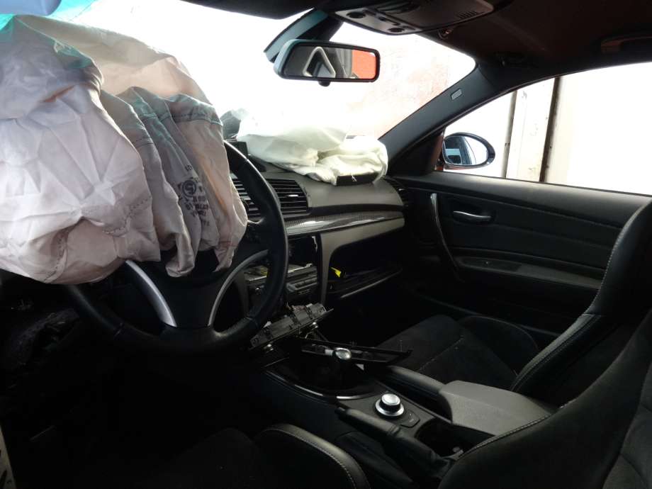 BMW 1-Serie 2004-2011 (E81/E82/E87/E88) (E81/E82/E87/E88), Motorkode: N47-D20B, Girkassekode: 