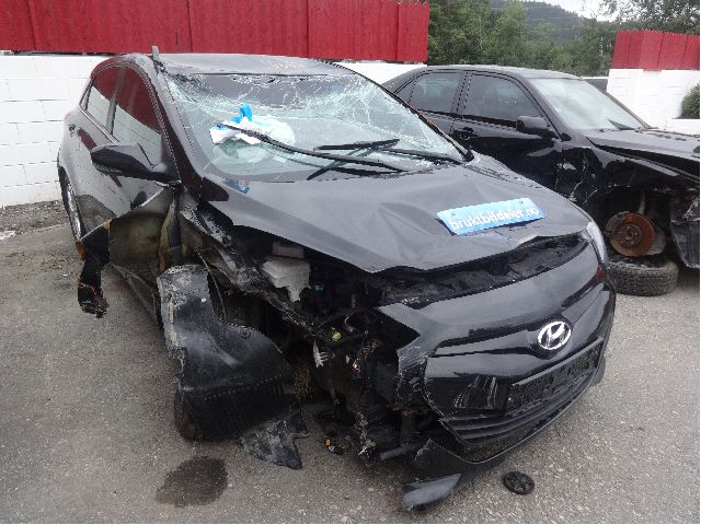 Hyundai i30 2012-2017 (Type II) , Motorkode: D4FB, Girkassekode: 