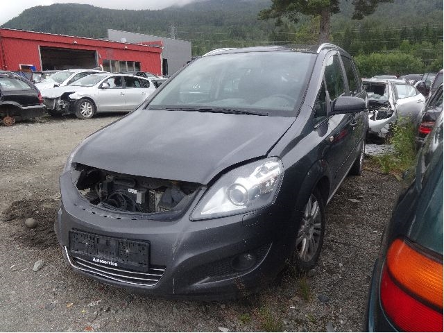 Opel Zafira B 2005-2011 , Motorkode: A17DTJ, Girkassekode: 