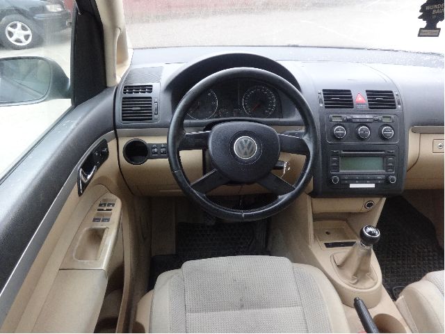 VW Touran 2003-2006 (Type I, Fase 1) , Motorkode: BKC;BLS, Girkassekode: GQN