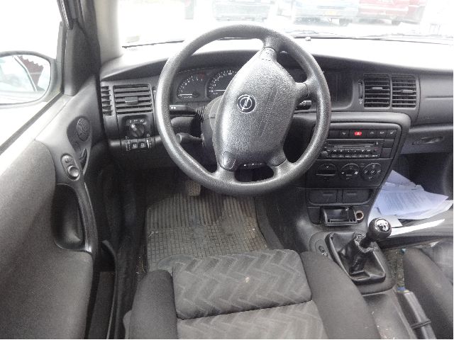Opel Vectra B 1996-2001 , Motorkode: Z18XE, Girkassekode: 