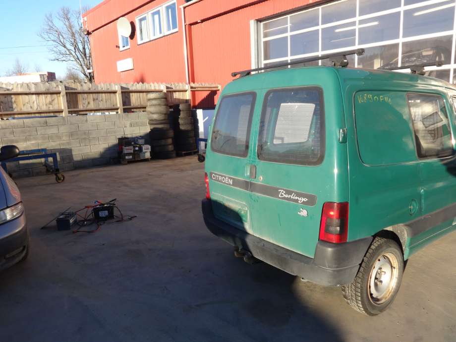 Citroën Berlingo 1996-2002 (Type I, Fase 1) , Motorkode: KFW;KFX, Girkassekode: 